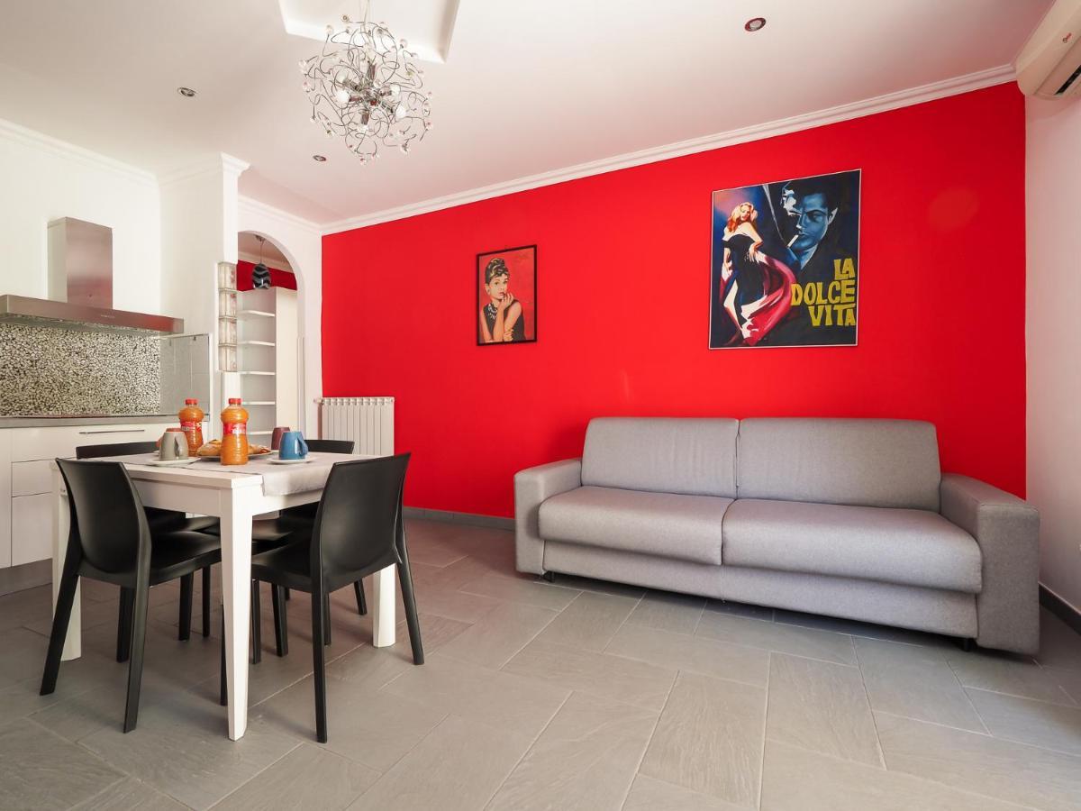 شقة La Dolce Vita Relax - Cozy Apt In سورينتو المظهر الخارجي الصورة